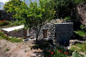 Anthousas Stone house with garden10 Nisyrian Apartments 1